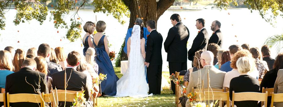 Outdoor wedding 