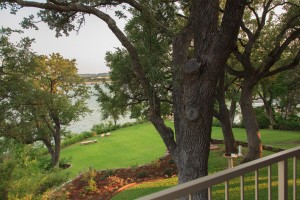 Texas Travel blog - looking down on green lawns and lake