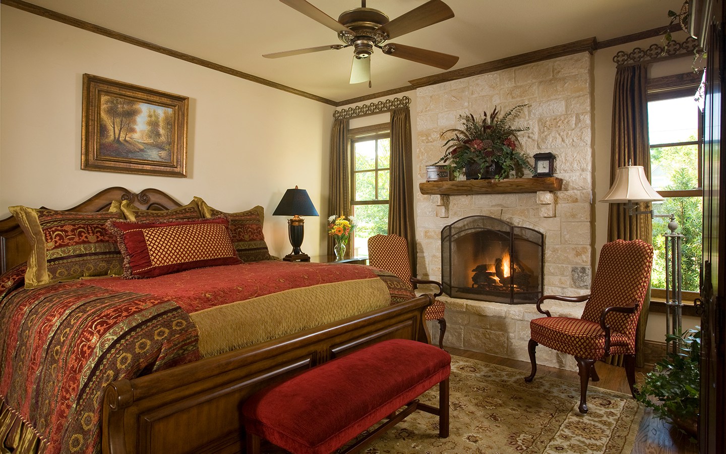 Granbury Texas Inn Bed Romantic Breakfast Getaways Lake Fireplace.
