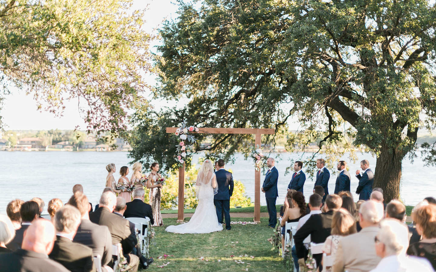 North Texas Wedding Venue Dream Wedding On A Lake