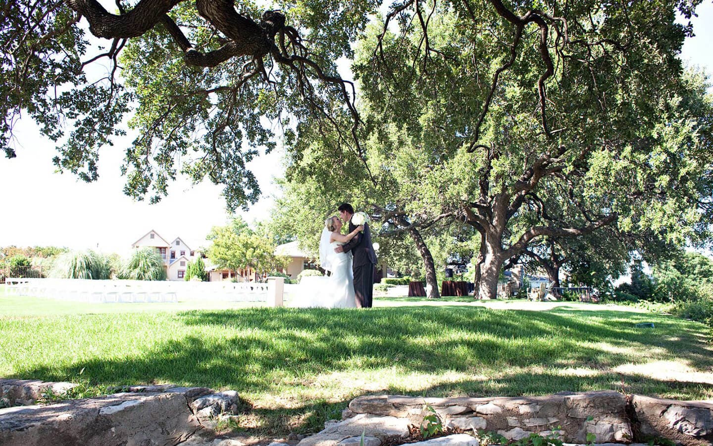 Texas waterfront wedding venues - Texas wedding celebration