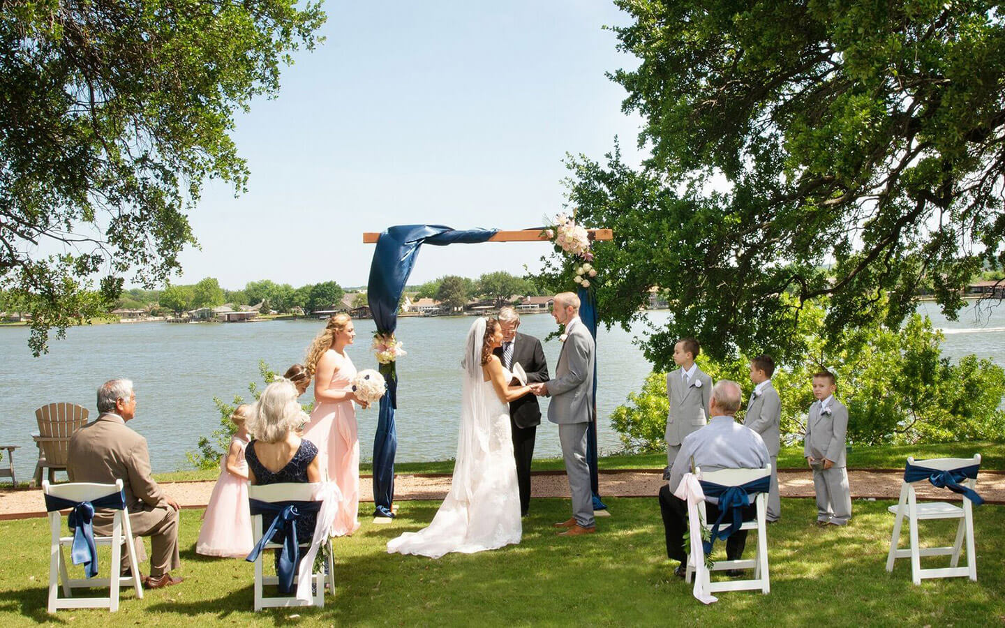 North Texas Wedding Venue - wedding ceremony